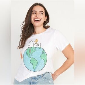 T-shirt Snoopy Earth Design White